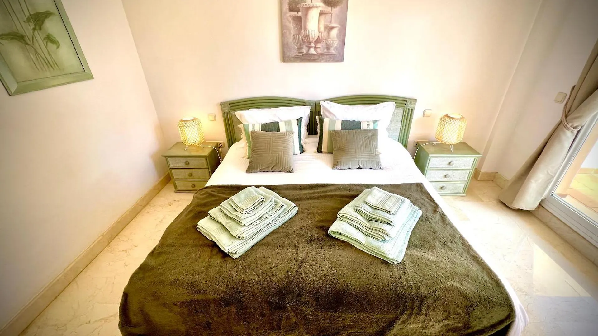 Marbella 2-Bed Apartment