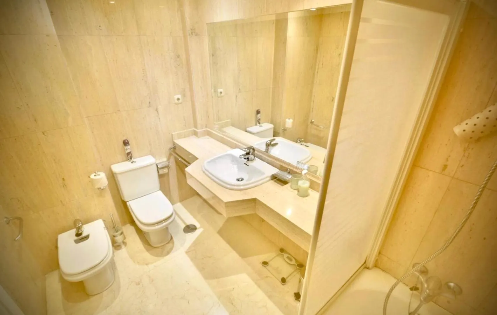 Marbella 2-Bed Apartment