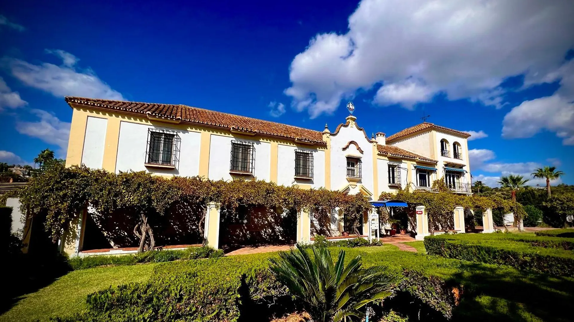 Marbella 2-Bed Apartment