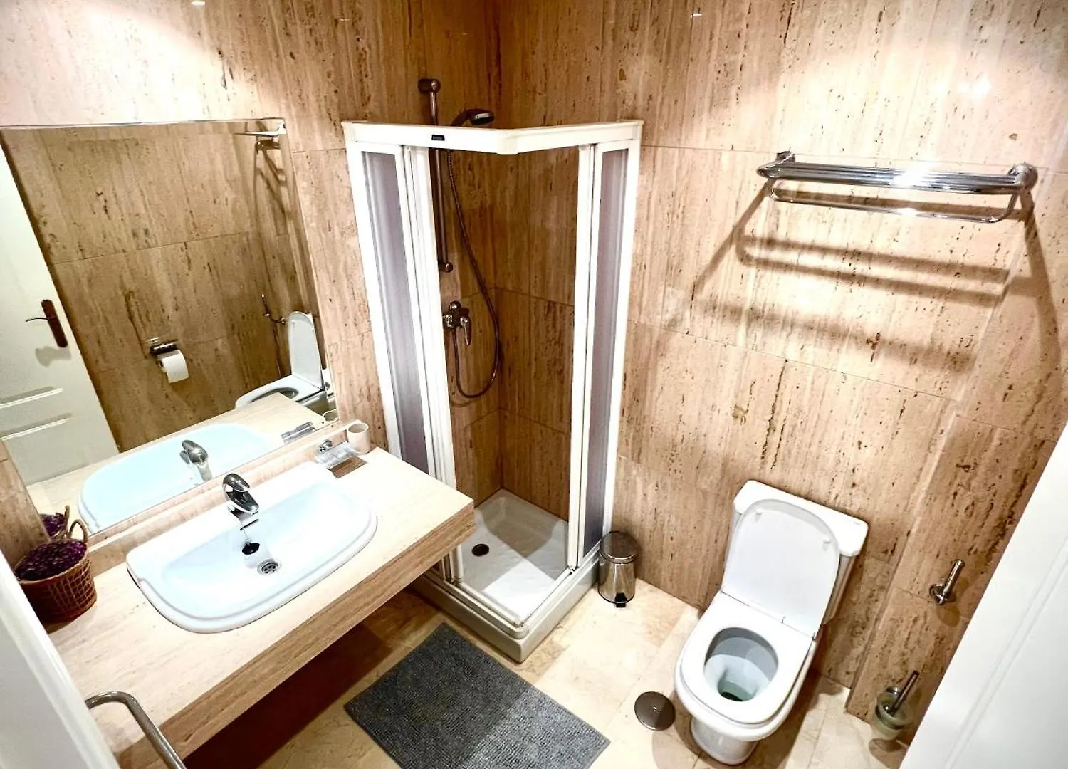 Marbella 2-Bed Apartment