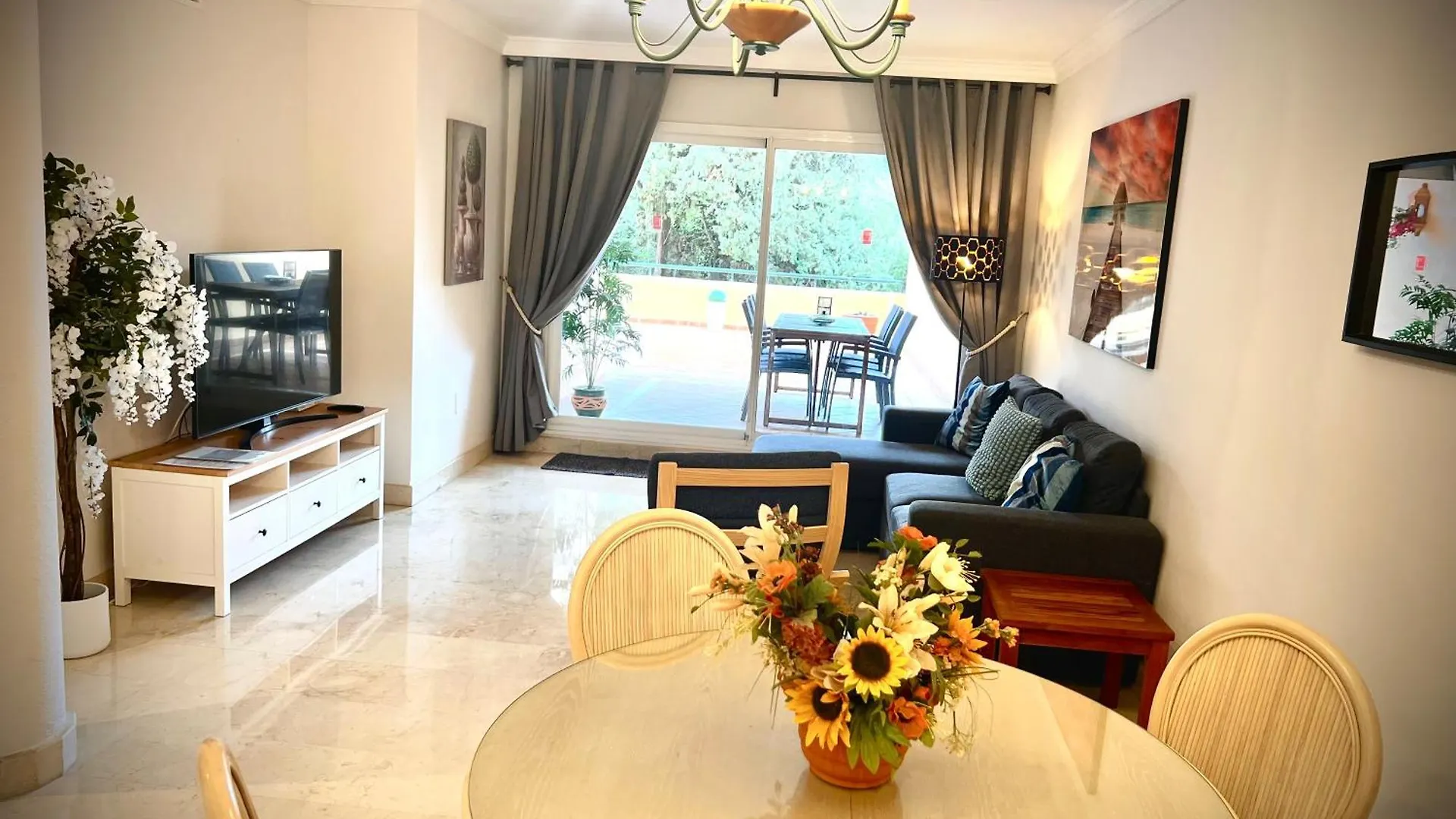 Marbella 2-Bed Apartment